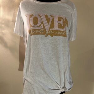 Love T-shirt